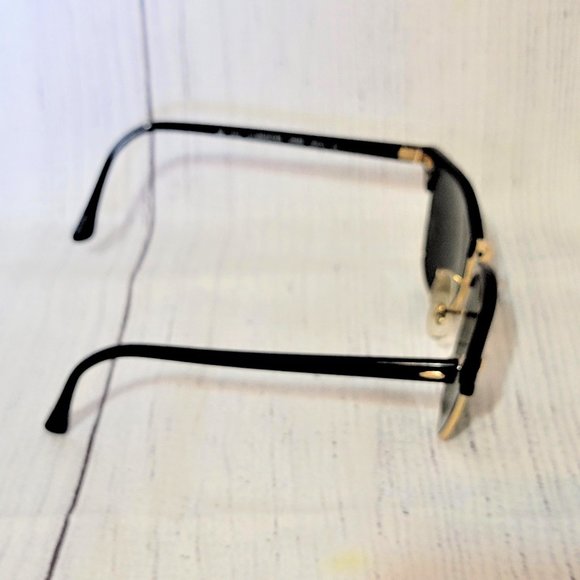 Ray-Ban Clubmaster Classic RB3016 Black Frame - Picture 4 of 6